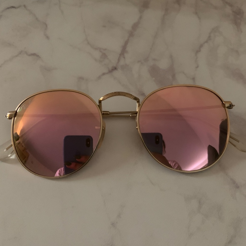 Ray-Ban Round Copper Flash Gold 50mm sunnies ✨